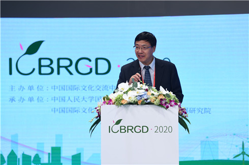 215637e24d8d475b8dd5512ffe5a06ff.jpg 严金明.jpg