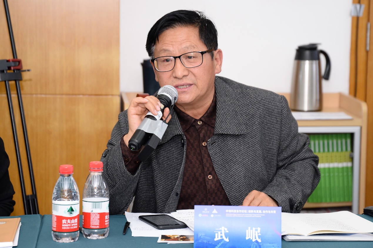 f9bef55ef11043509b4184beeaeec50b.jpg f9bef55ef11043509b4184beeaeec50b.jpg