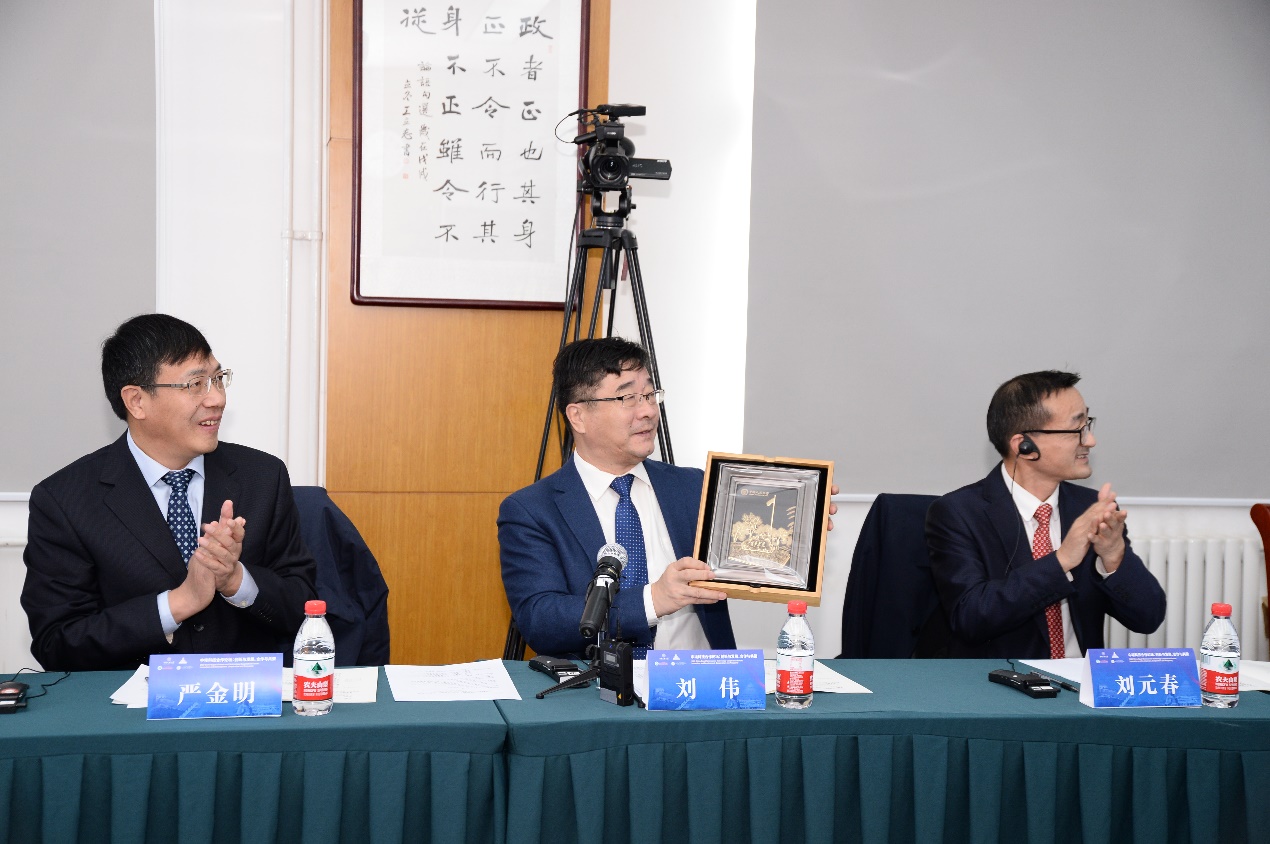 e6991c52c7d44fa7afb1d64d0843b304.jpg e6991c52c7d44fa7afb1d64d0843b304.jpg