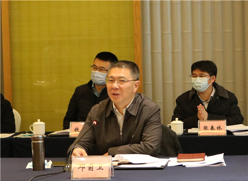 60551ff8cf8345b4a8020abbf6c6077b.jpg 邓前卫.jpg