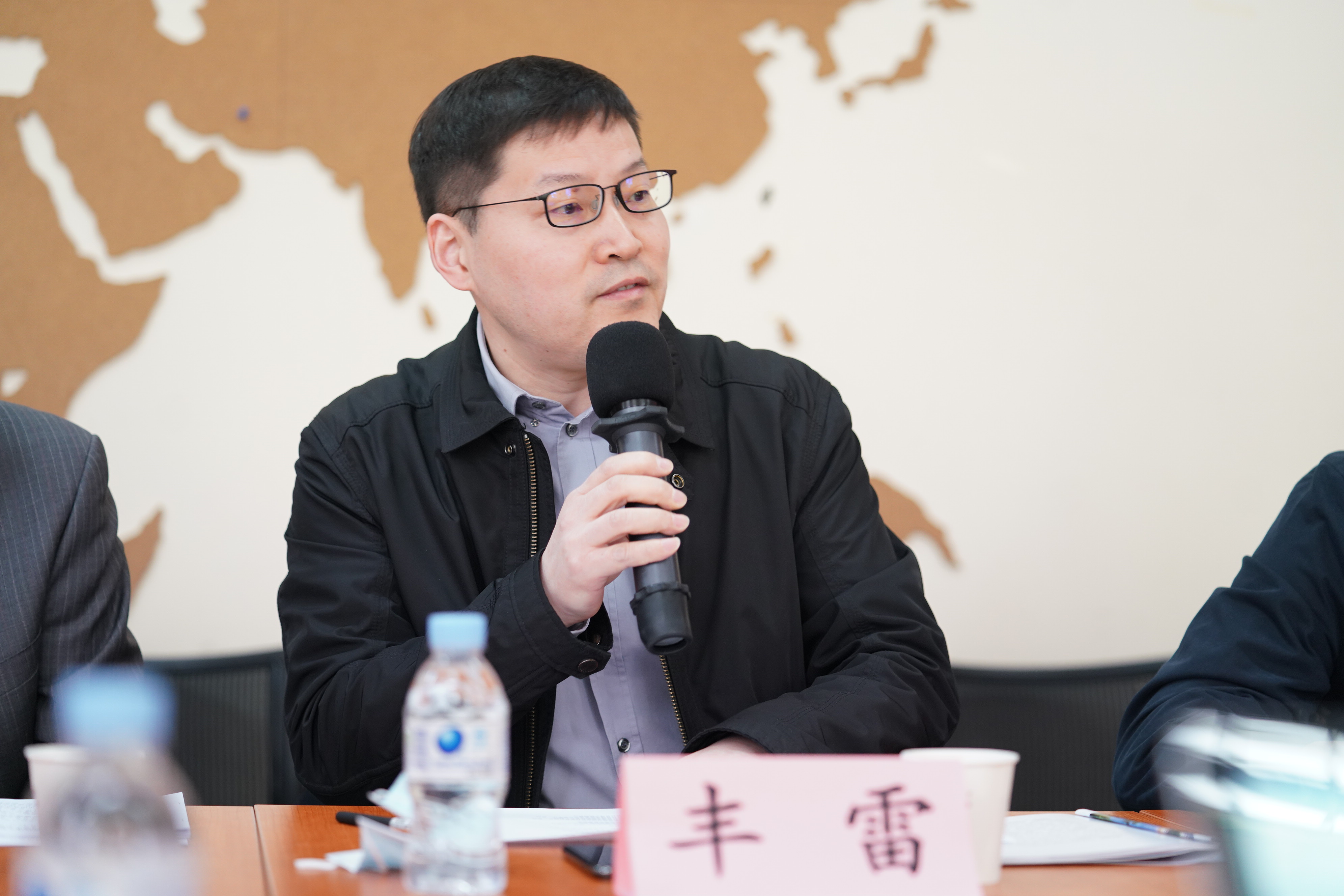 fe2ccf9bf0ff40cb99ab4c7edede6452.jpg fe2ccf9bf0ff40cb99ab4c7edede6452.jpg