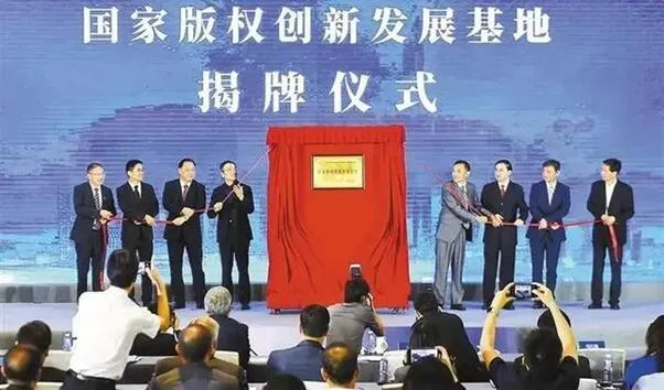 3a99a398b32c40fbb1eb1b4b2b9c161d.jpg 640.jpg